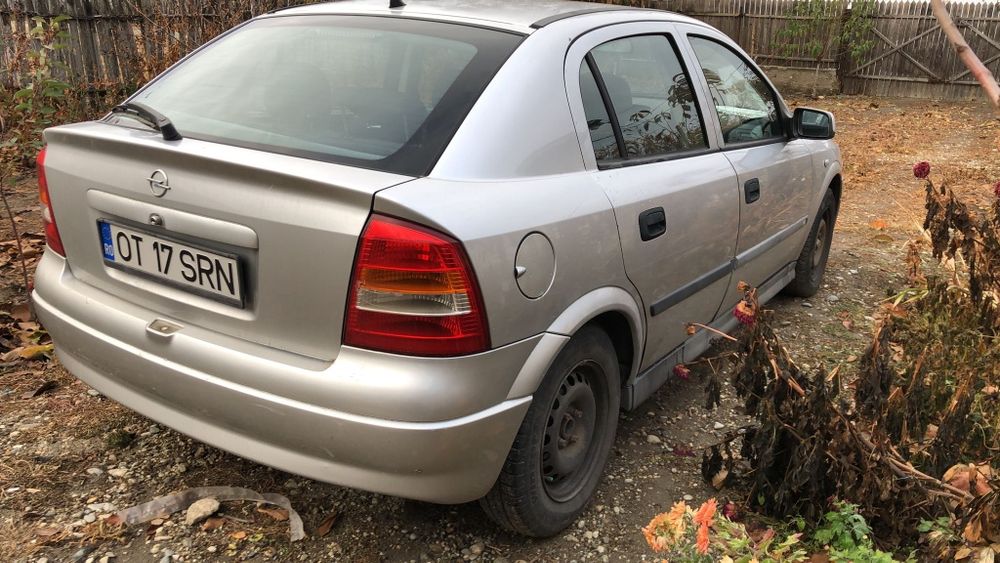Vând Opel astra G 1.6 8 v