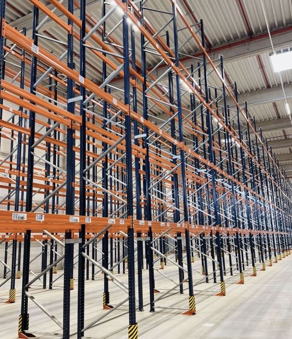 Rafturi metalice industriale depozitare paleti