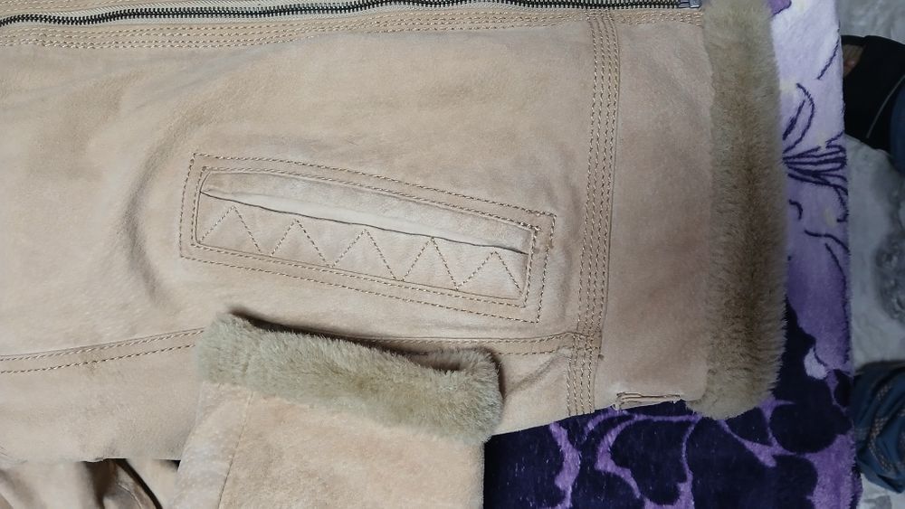 Cojoc bărbătesc  Canada