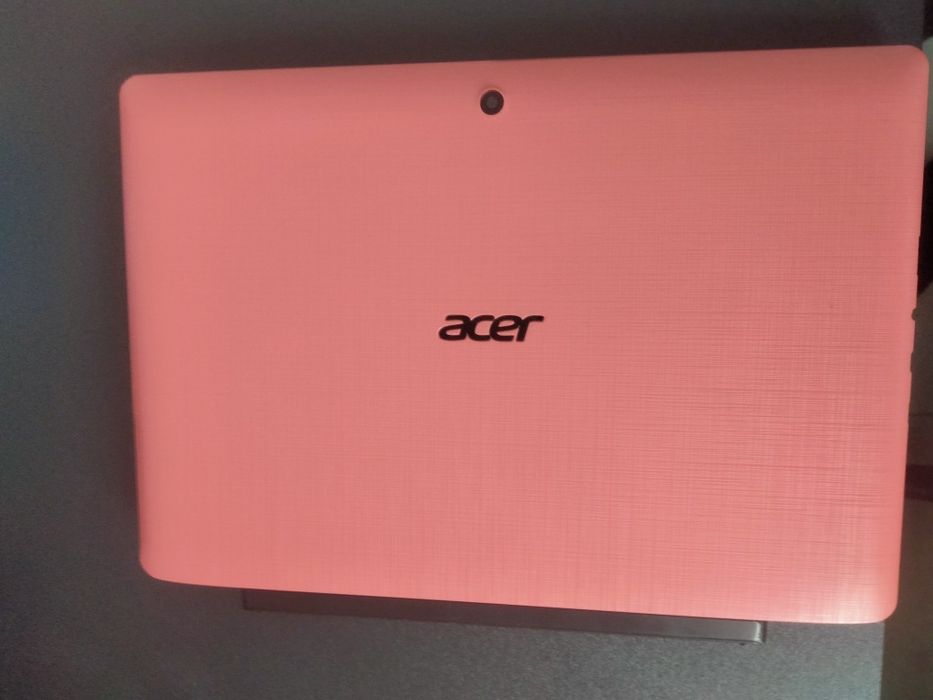 Laptop Acer bun.