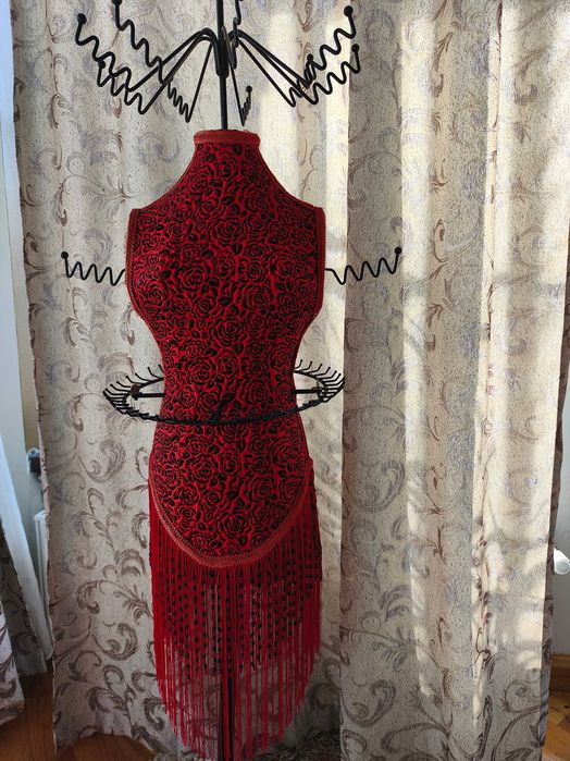 Suport de bijuterii 122cm