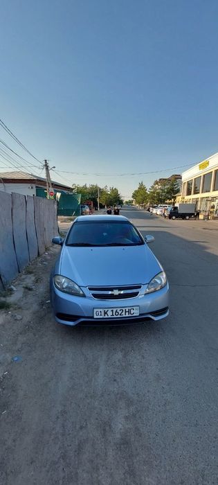 Jentra 1.5 delfin rang kraska shopr eshigida kira qilinmaga moshina