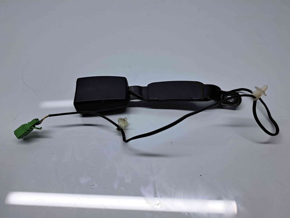 Capsa centura dreapta fata Volkswagen Polo (6R) [Fabr 2009-2016] OEM