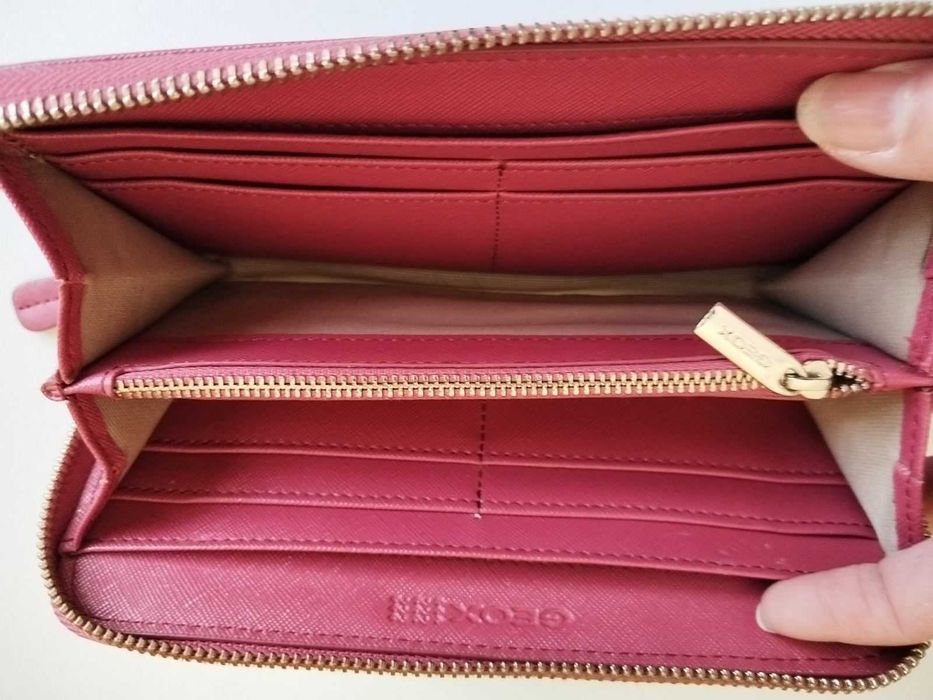 Дамски портфейл GEOX в цикламено