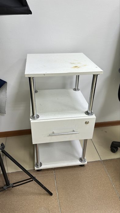 Помощник тумба для мастера