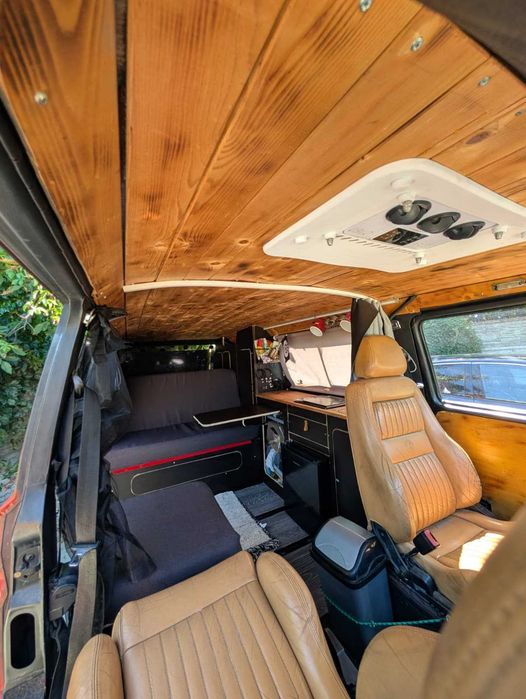 Vw T3 camper vintage pregătit pentru off-grid Off-camping