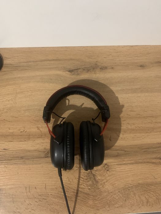 Продаю hyper x cloud 2