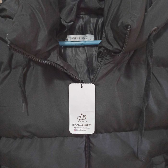 Geaca de iarna femei, cu gluga, marime L/40, negru, noua