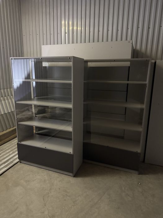 Продам стелажи количество 7 штук