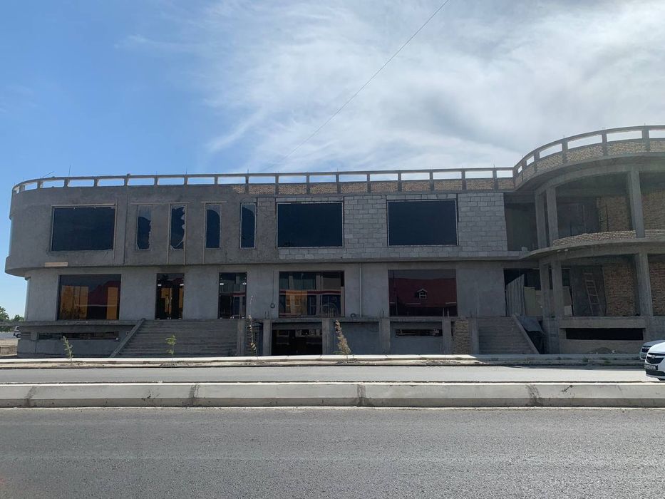 Гиждувон да бизнес учун комплекс бино