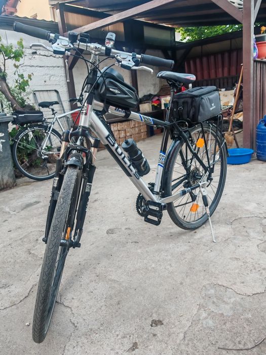 Bicicleta treeking bulls roti 28