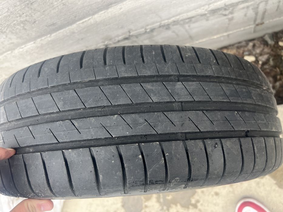 Roti VW Polo/skoda etc  R14 5x100 Goodyear vara 185 60 R14