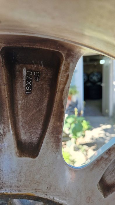 SUZUKI GRAND VITARA джанти със гуми 225/60/18  7J×18  ЕТ45  5×114,3