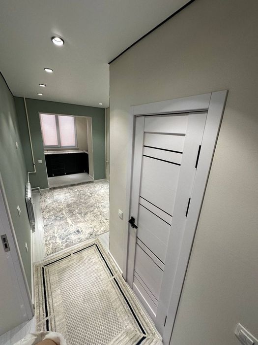 Срочно продаю 1 комнатную квартиру метро Новза