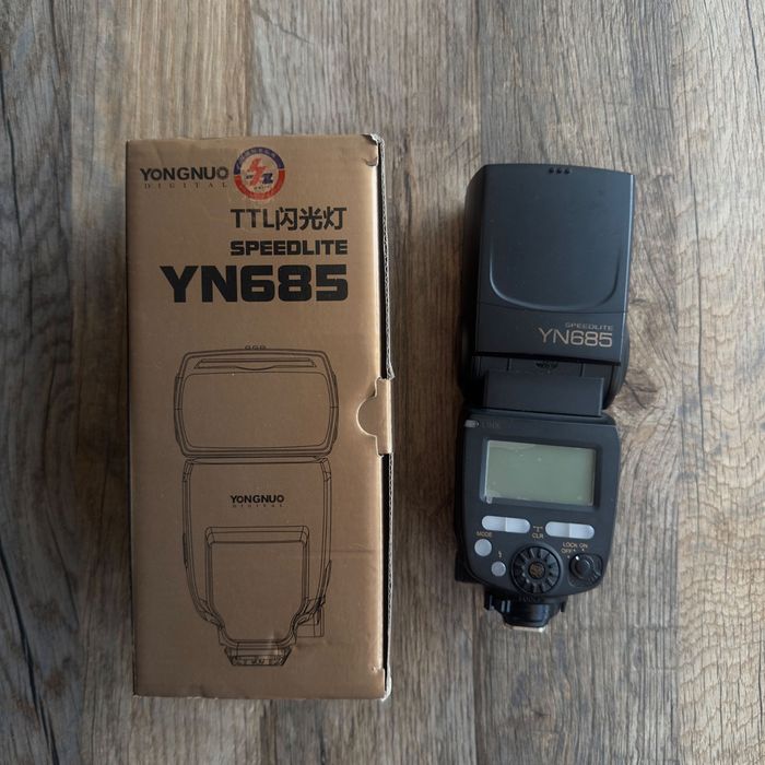 Вспышка YONGNUO YN685 для Nikon