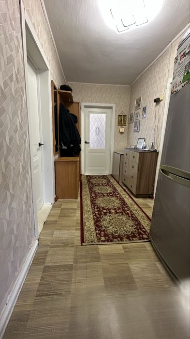 Продается дом с земнльным участком