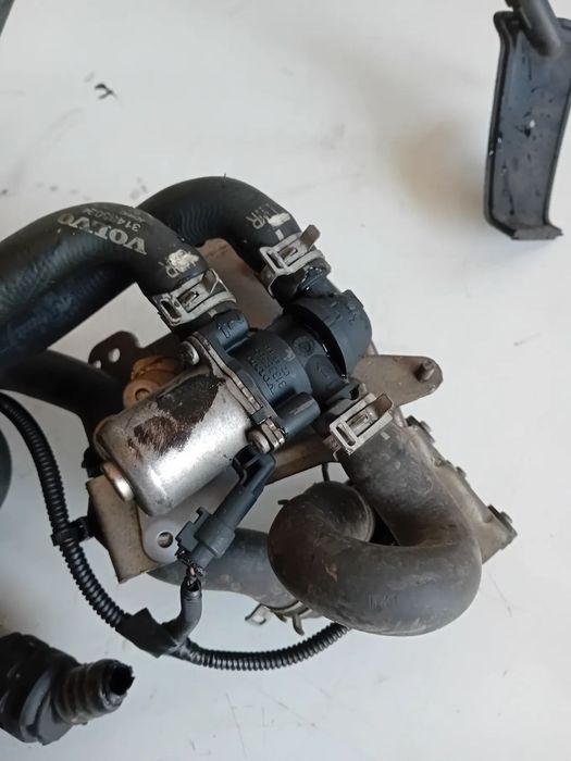 Pompa Secundara Auxiliara Apa Volvo XC90 XC60 S90 V90 S60 S40 2.0 D 2016+ Cod 31338385