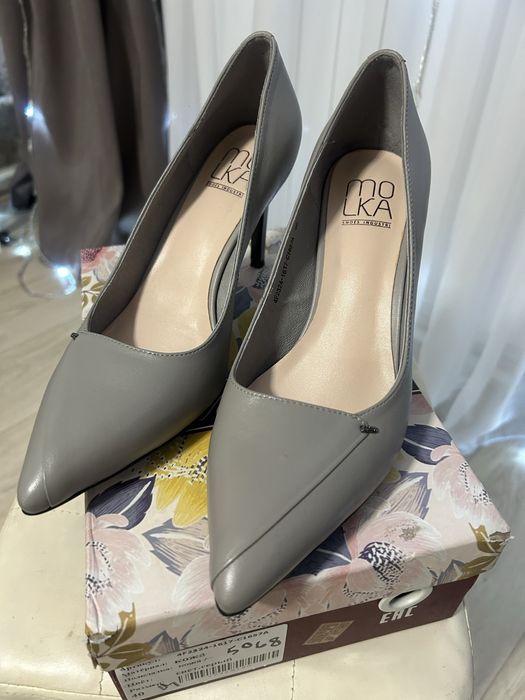 Продаются новые туфли 40р