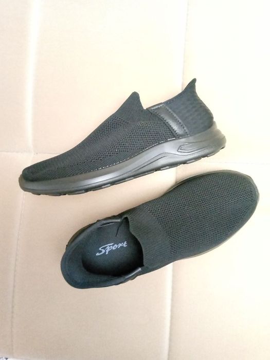 Мужские черные летние в сеточку макасины.