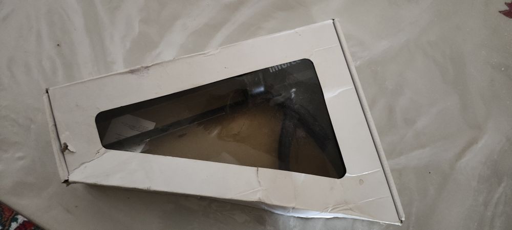 Универсальный пистолет для герметика и силикона