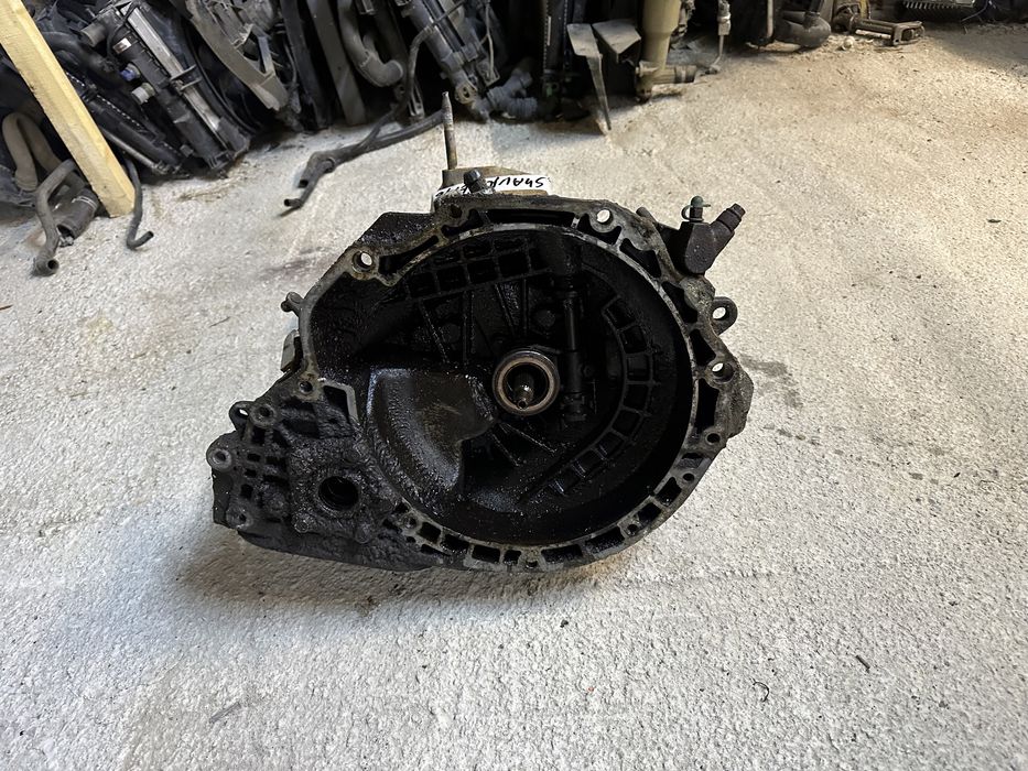 Ръчна скоростна кутия  chevrolet Авел 1.6 бензин