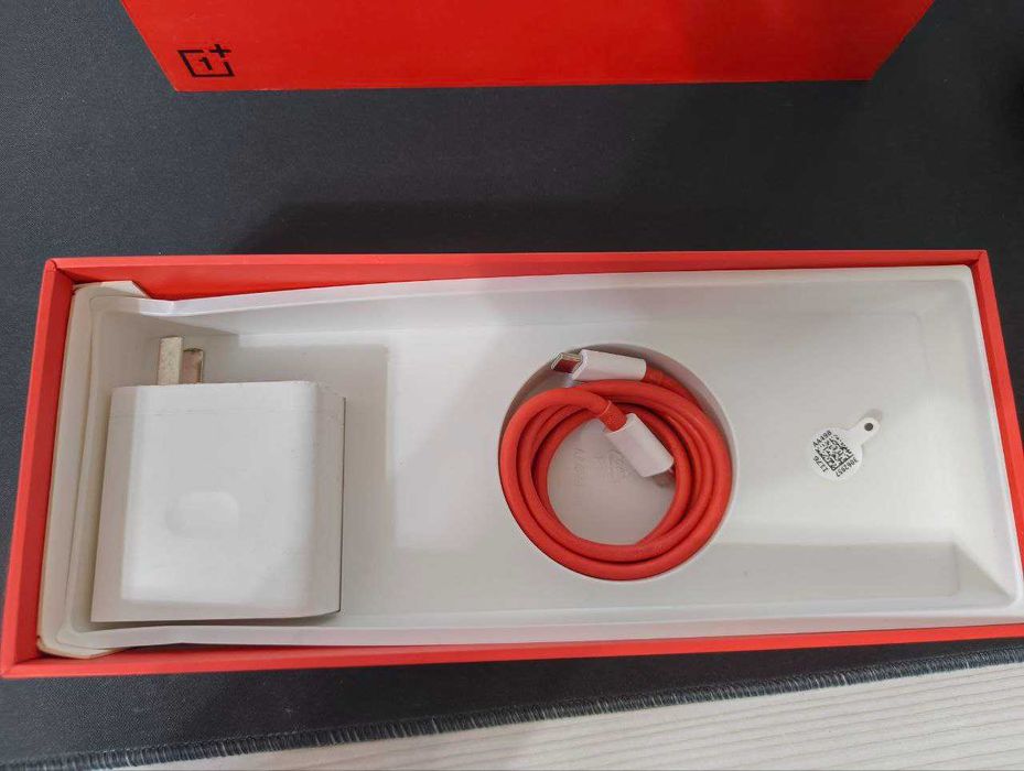 OnePlus 10R (Ace) 5G 8/256 ГБ