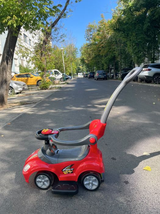 Mașinuță BabyCar 3 în 1, cu mâner pentru părinte – roșie