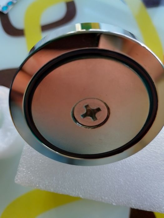 Неодимов магнит с карабинер. Магнит за риболов. ф60