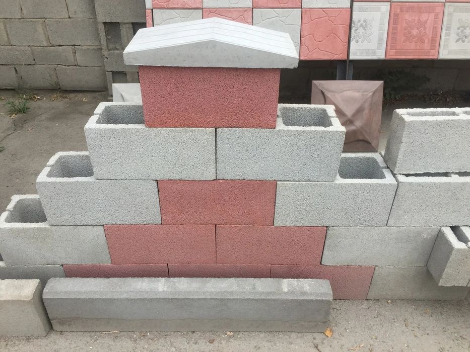 Сплитерные блоки, колонны, шляпы