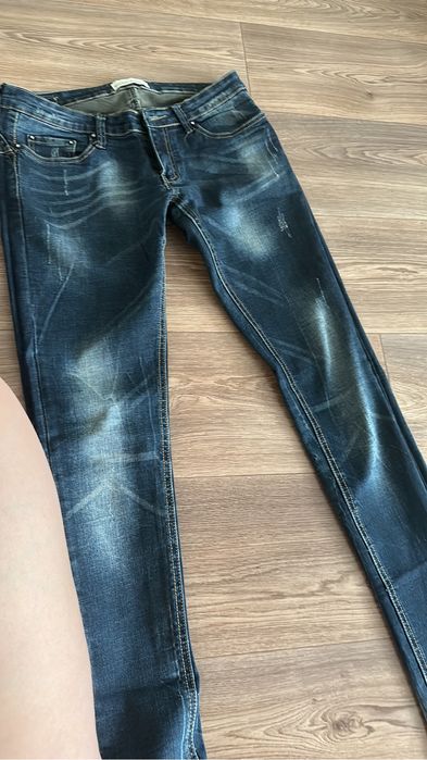 Продам новые джинсы