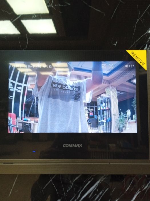 Установка, ремонт камеры видеонаблюдения-домофон.Remont domofon-commax