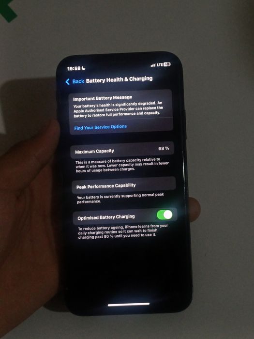 iPhone Xs (qora)