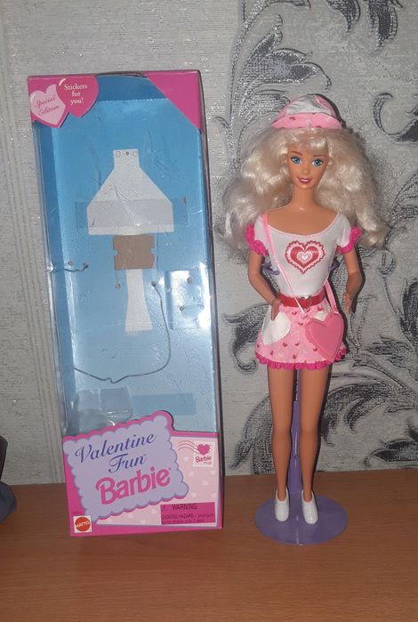 Кукла Барби, Valentine Fun Barbie 1996 год