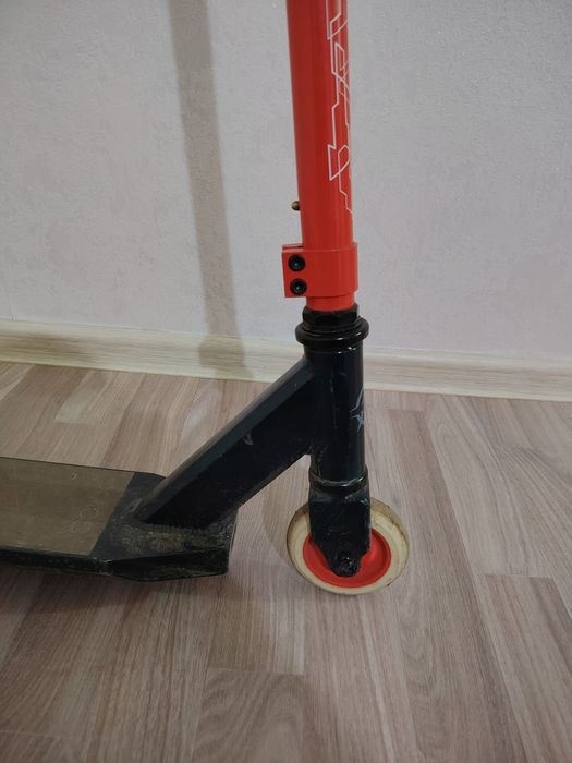 Продаю трюковой самокат