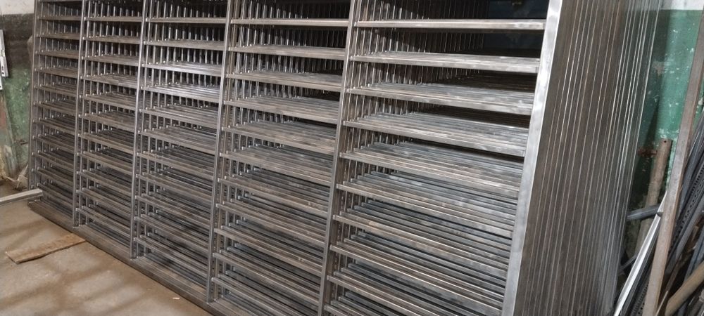 Футбольная площадка