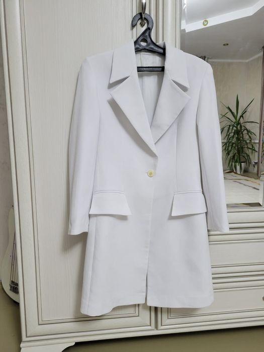 Вечерние платья,