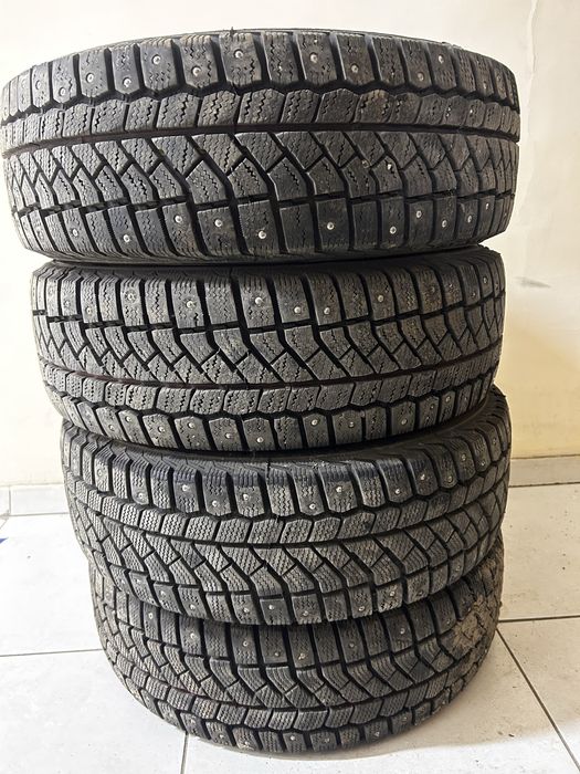 Продам зимние шины 185/65/R14