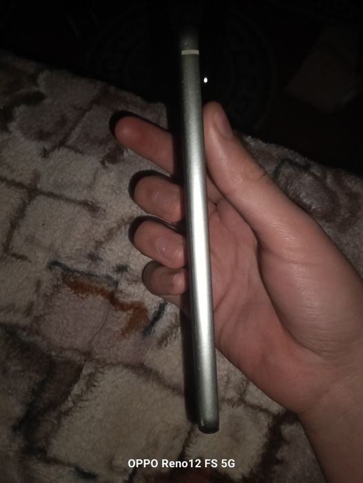 S21 fe și iPhone 12 mini , accept și schimb cu un iPhone 13,14