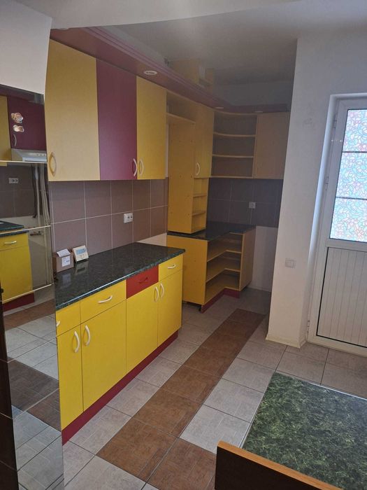 Vand mobila bucatarie