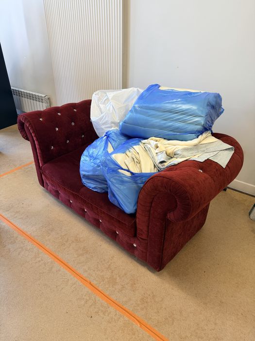 Продам диван с креслом
