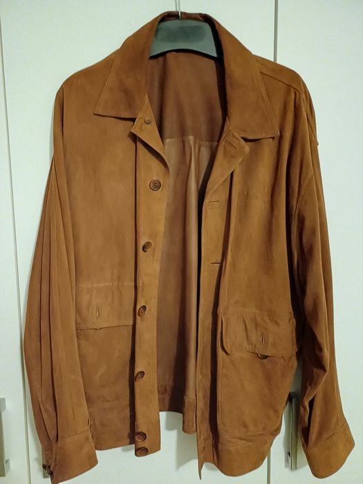 Jachetă de piele