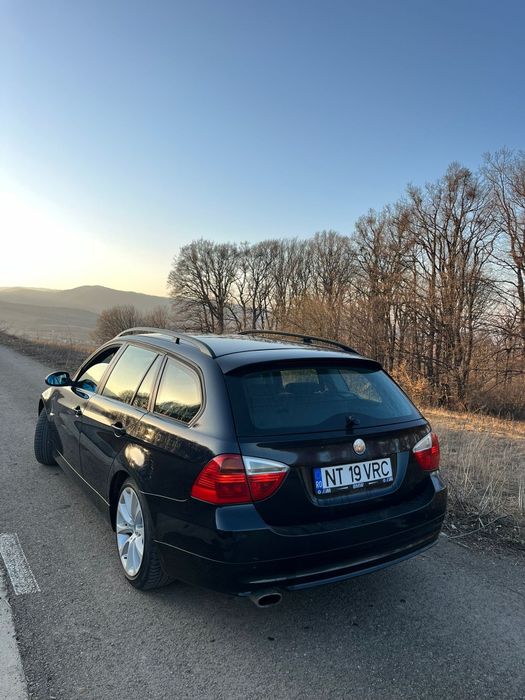 Vând BMW 318 E91