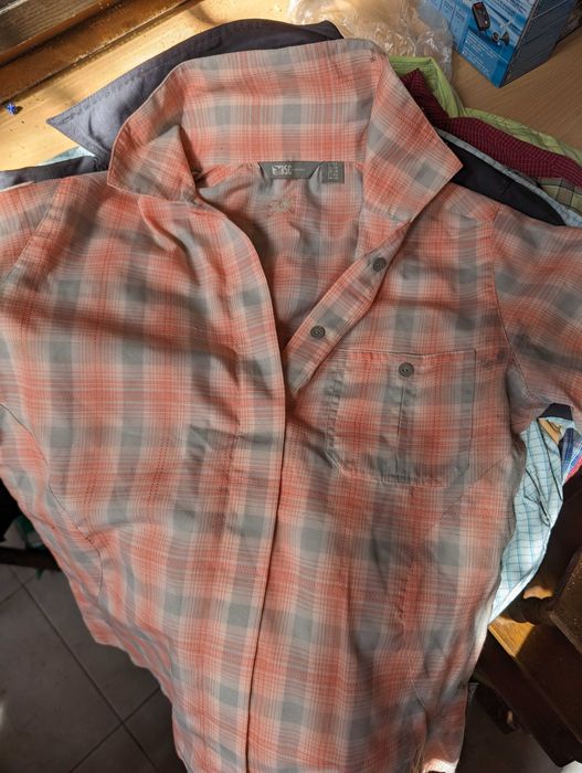 Лот от 10 маркови дамски ризи за планина!