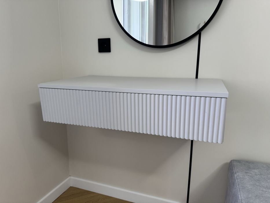 Подвесная тумба из МДФ