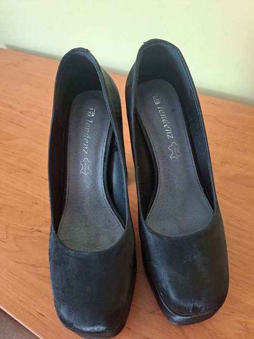 Официални обувки на ток