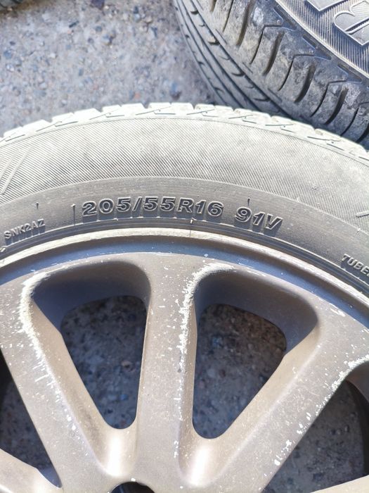 Диск Вольво с летней резиной