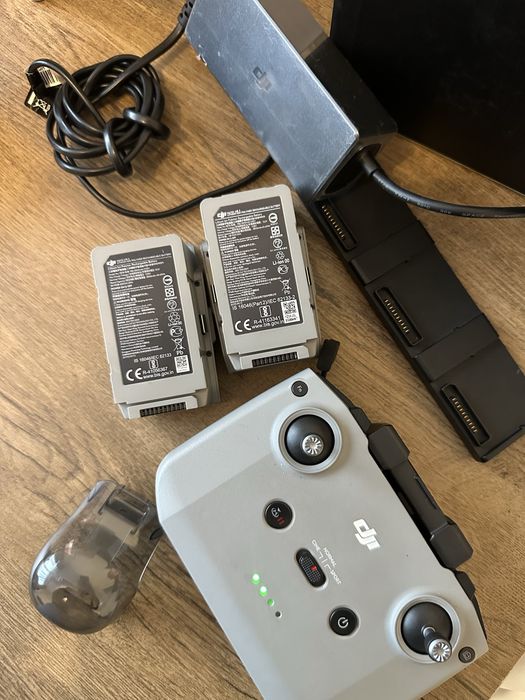 Drona Dji Air 2S more combo,2 acumulatori,hub, accesorii sigilate.