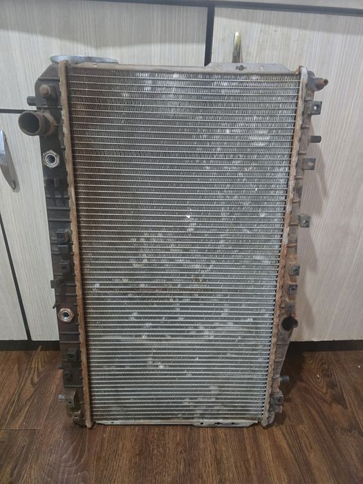 Радиатор radiator b/u