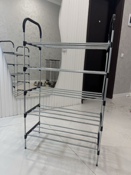 Продаю этажерку для обуви(полочка для обуви,обувница)