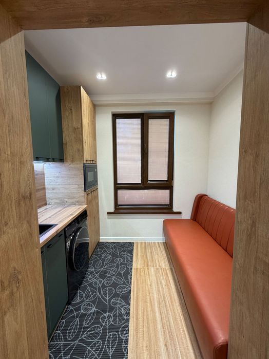 Продается евро квартира с новым ремонтом, по ул.Мукимий  1в2 40кв.м.